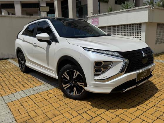 MITSUBISHI ECLIPSE CROSS 1.5 MIVEC TURBO GASOLINA HPE-S CVT MITSUBISHI ECLIPSE CROSS 1.5 MIVEC TURBO GASOLINA HPE-S CVT